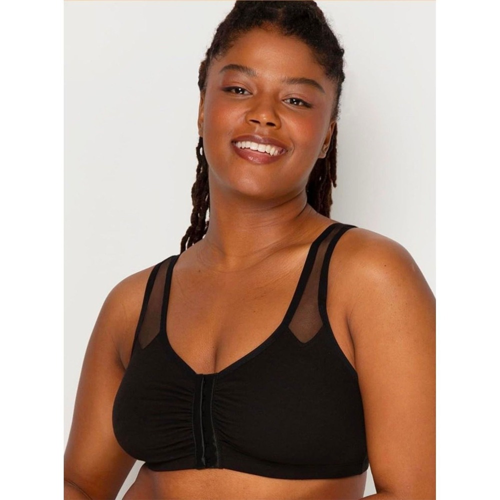 Fruit of the Loom 2PK Front Close Builtup Sports Bra Black Beige FT715PK Size 34